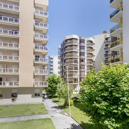 On The At Amorosa Appartement Viana do Castelo